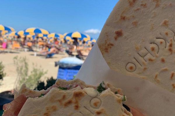 piadine sulla spiaggia di riccione
