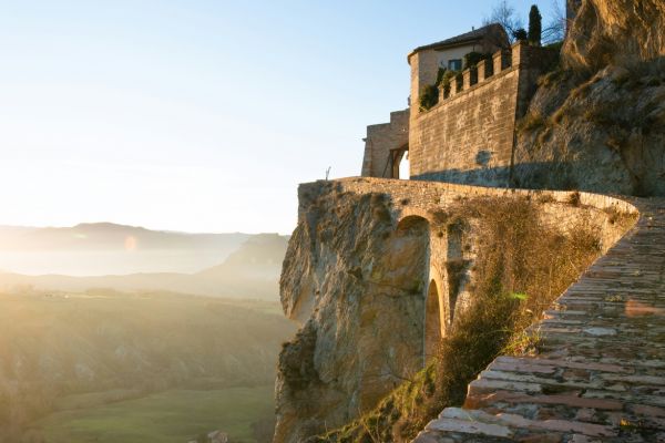 trekking verso san leo
